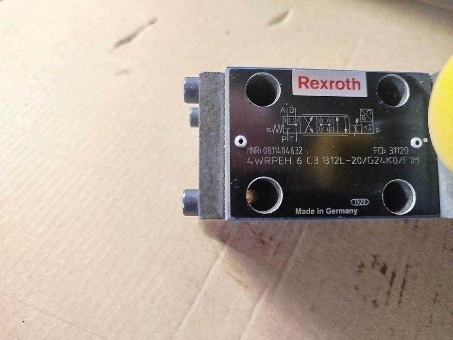Rozdzielacz proporcjonalny 4WRPEH6C3B12L-3X/M/24A1 - Rexroth