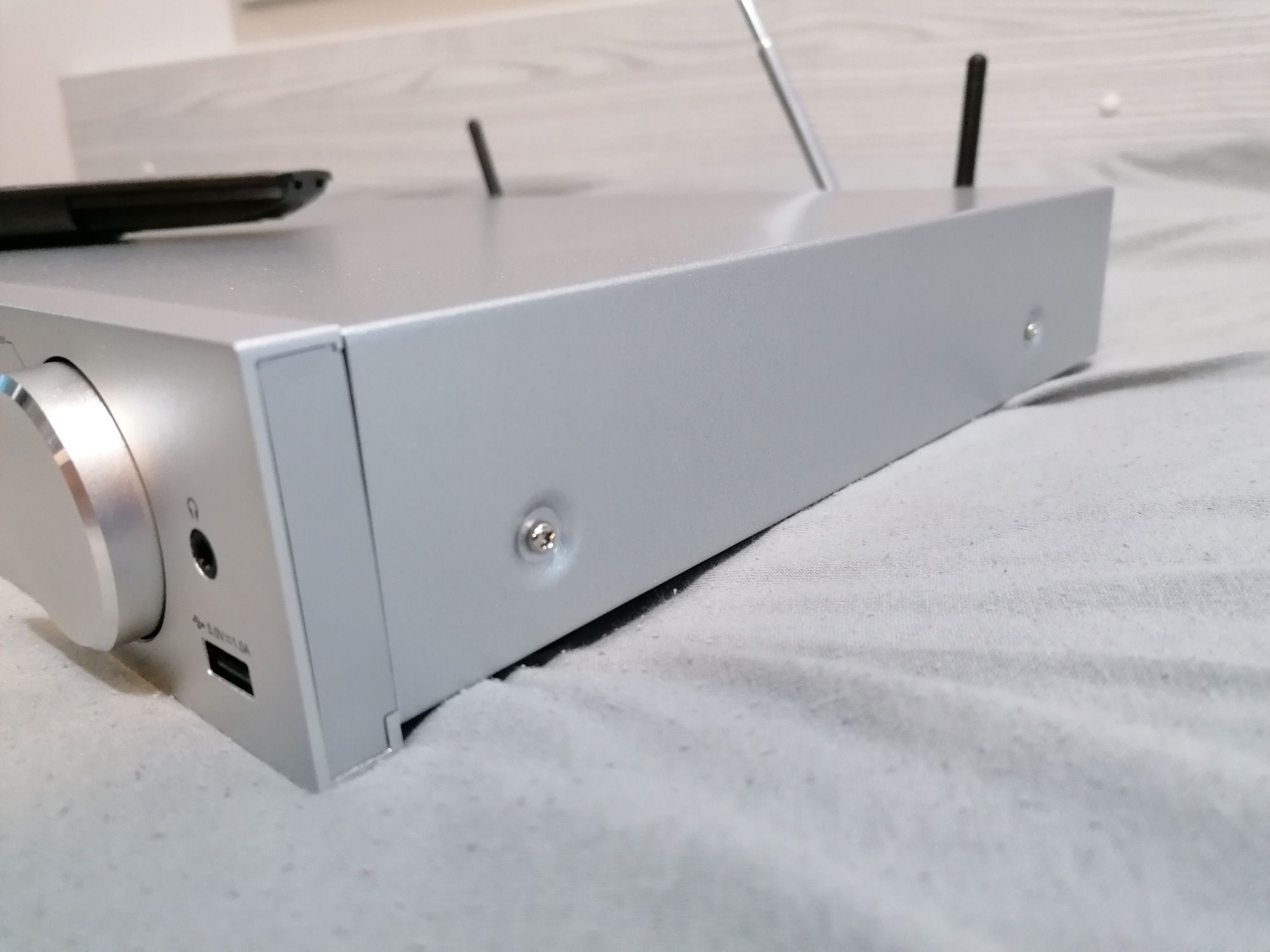 CZARNY Hama DIT 2105 SBTX Streamer