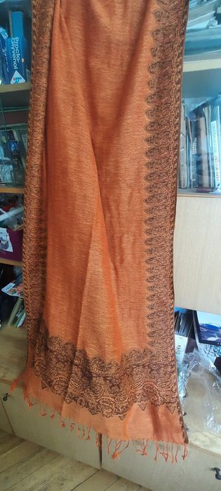 Piękny szal pashmina