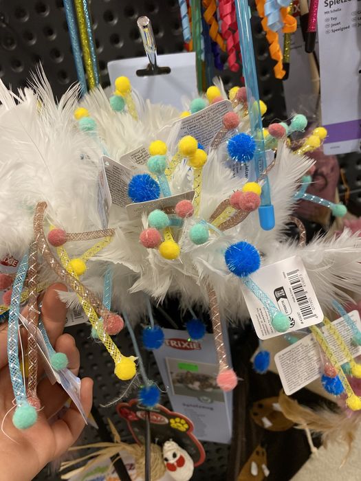 Wędka zabawka dla kota piórka sprężynki