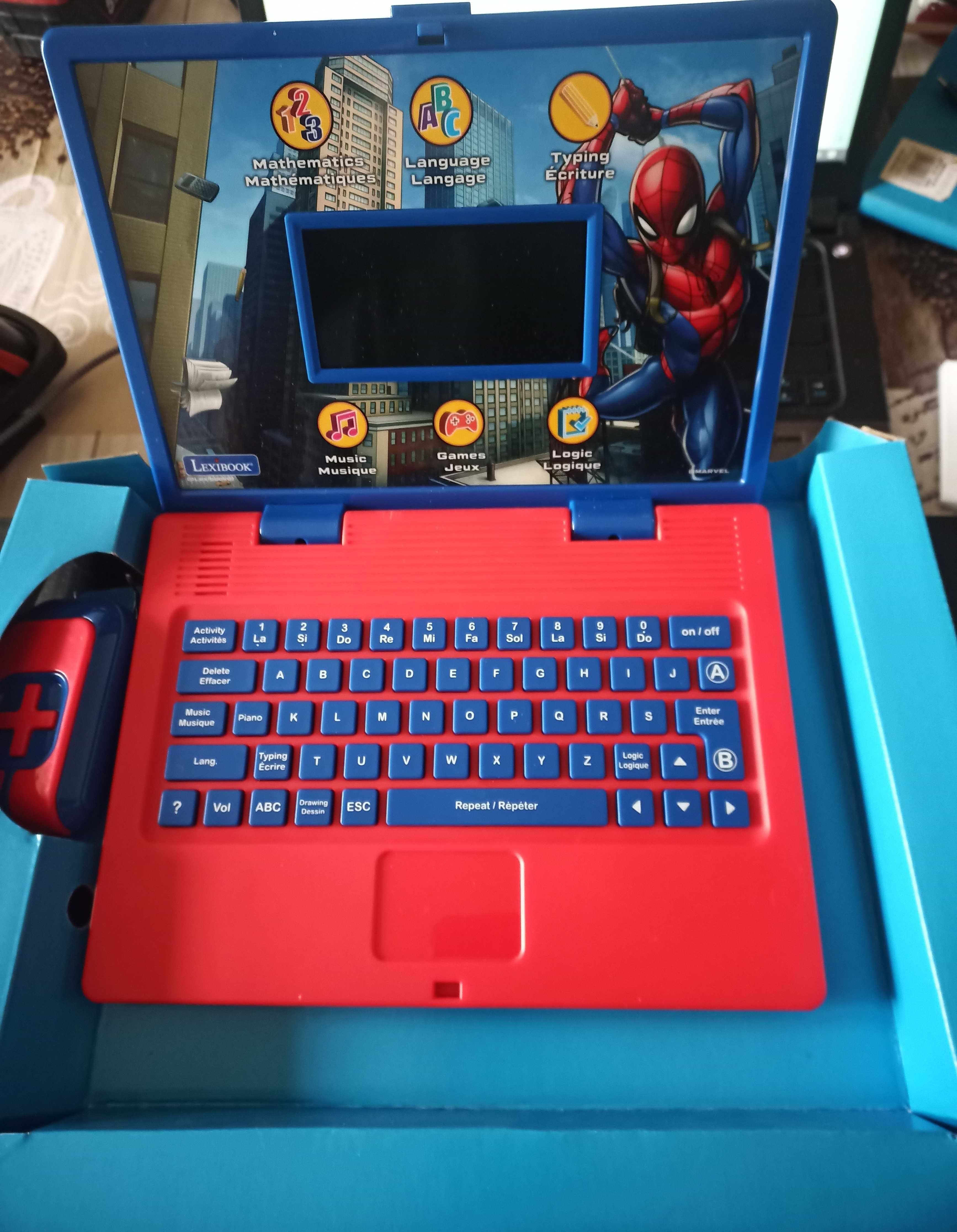 Komputer edukacyjny Spider-man – 130 zadań (francuski/angielski)
