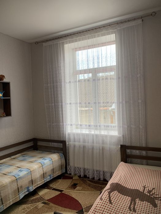 Здам 2 км квартиру в центрі подобово