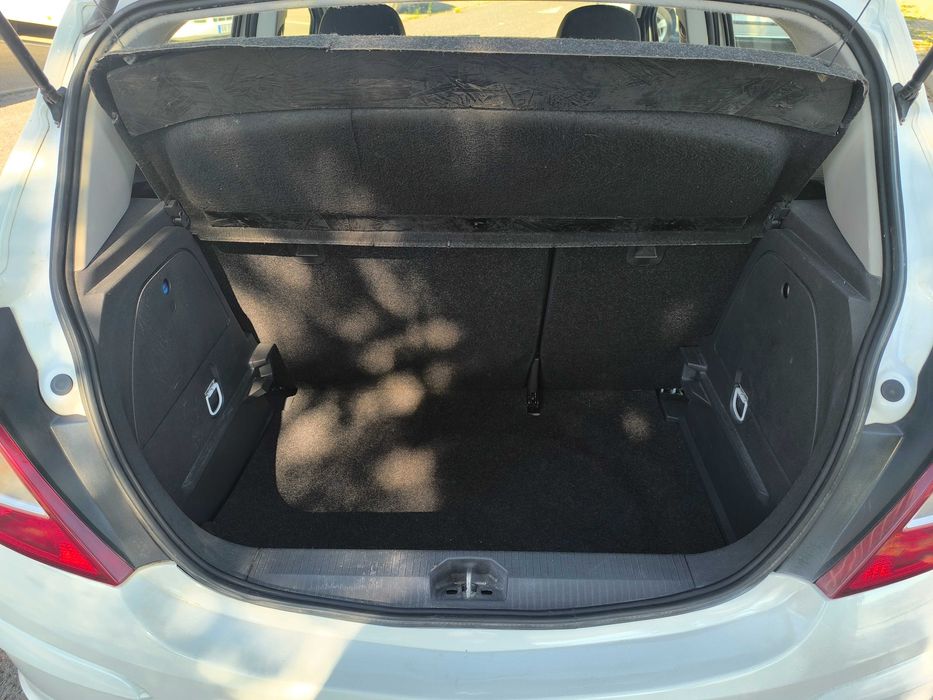 Opel Corsa 1.2 Gasolina  2011  Nacional Ar Condicionado