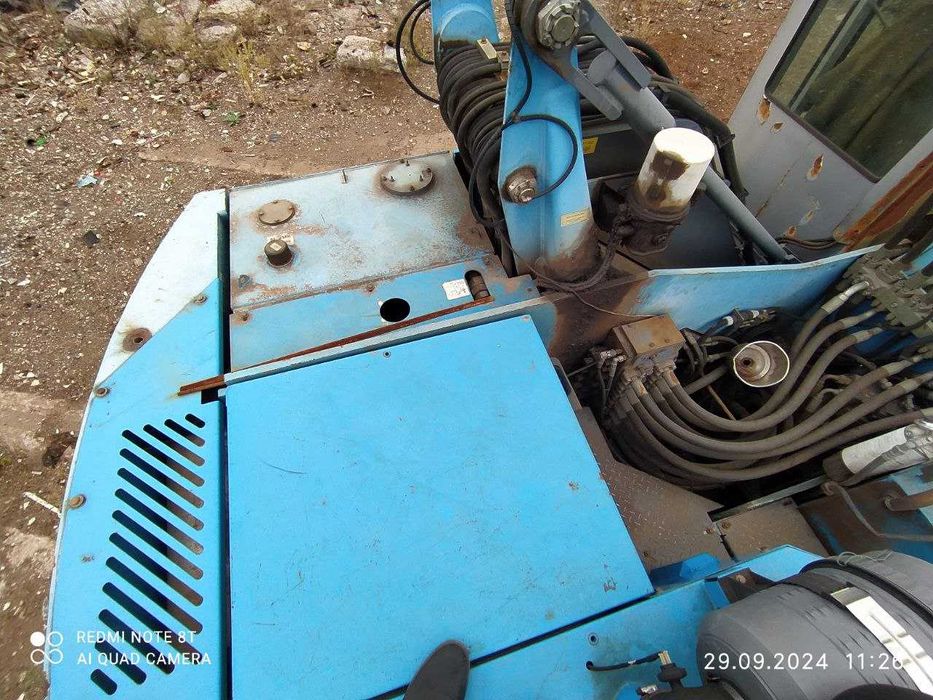 Продаж б/у екскаватора-навантажувача FUCHS