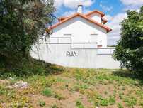 Lote para construção em Cubos
