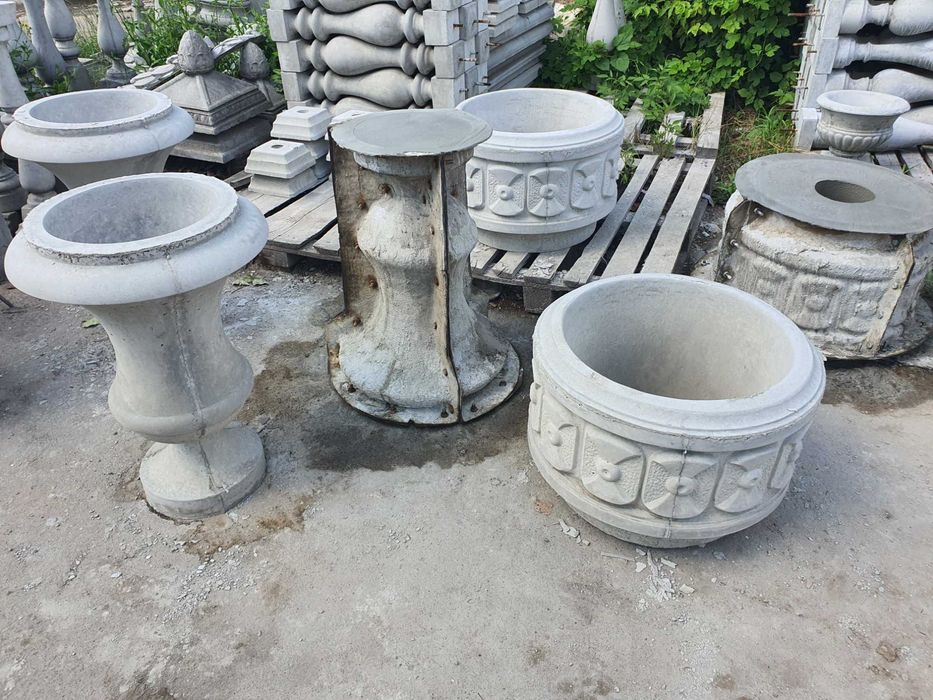 Формы для бетонных балясин бу. Из стеклопластика. Колооны, цветники.