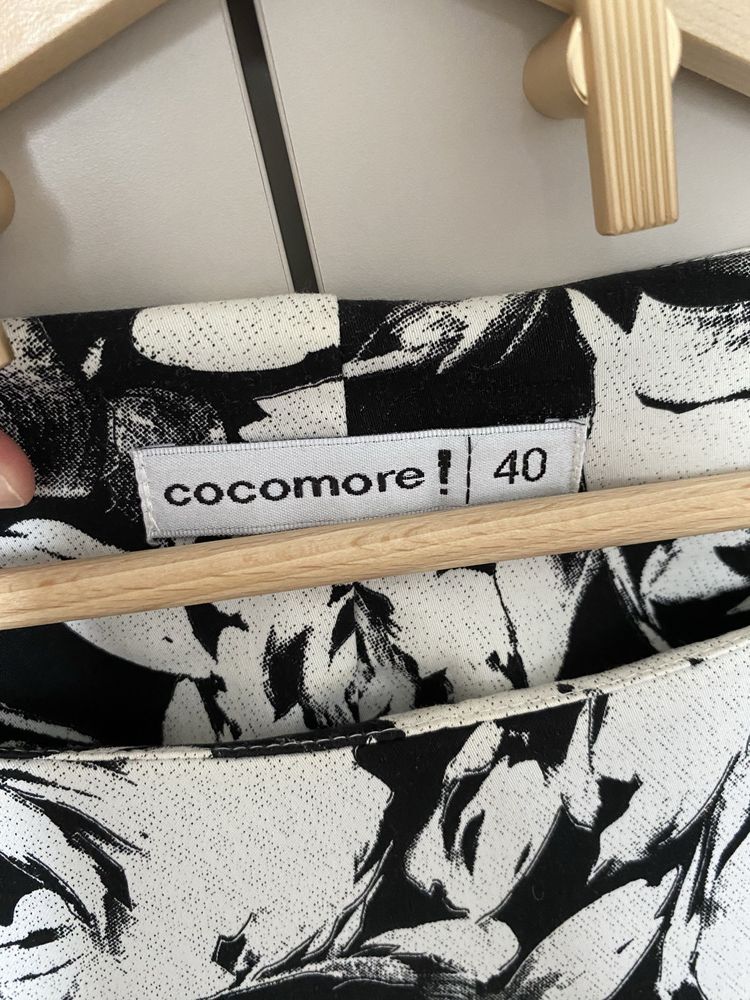 Sukienka w róże bombka Cocomore 40