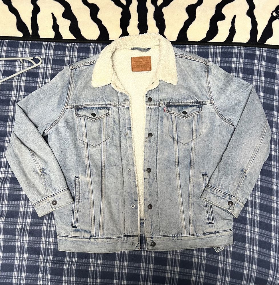Джинсова куртка LEVIS L