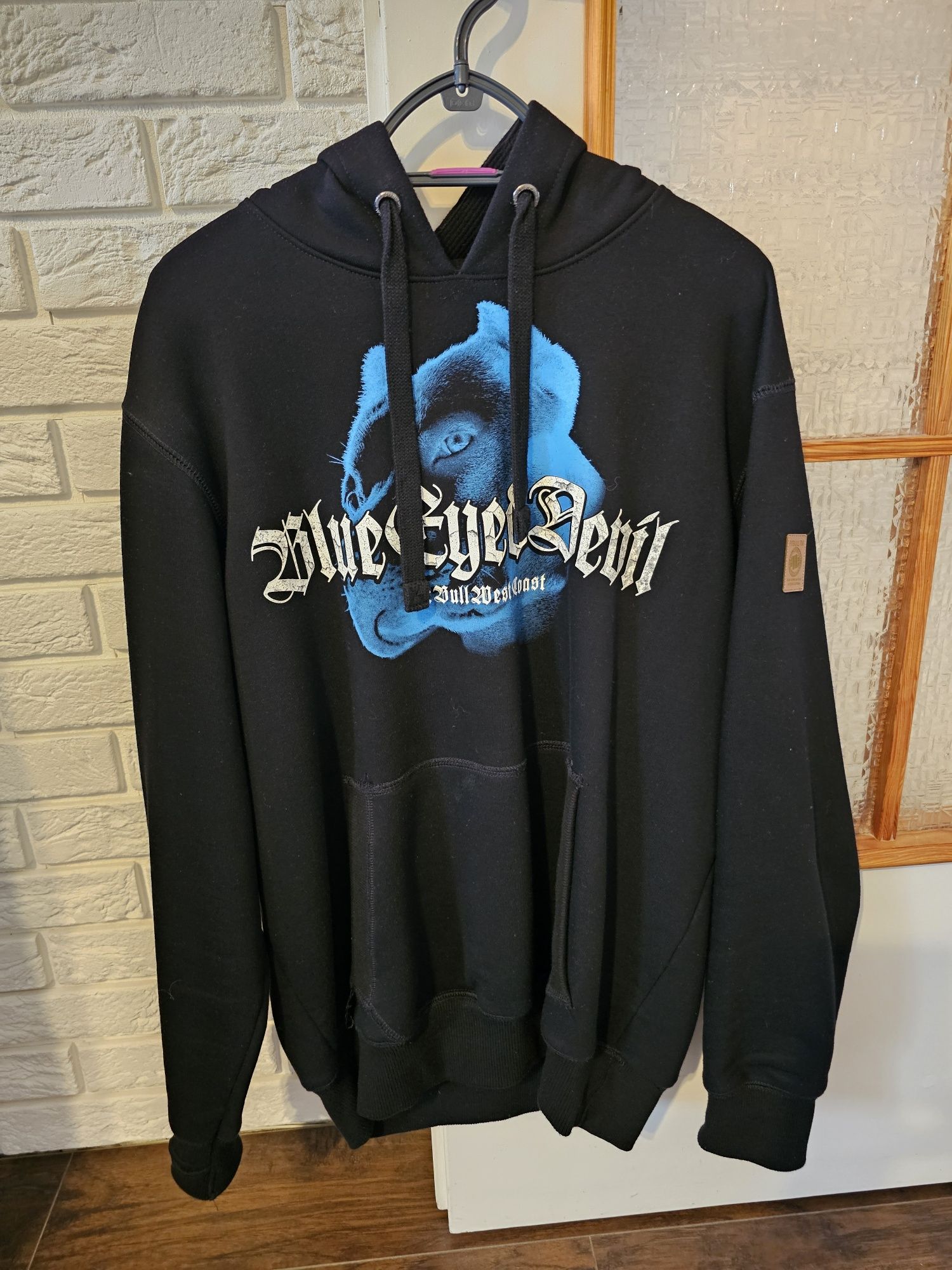 Bluza z kapturem Blue Eyed Devil VI