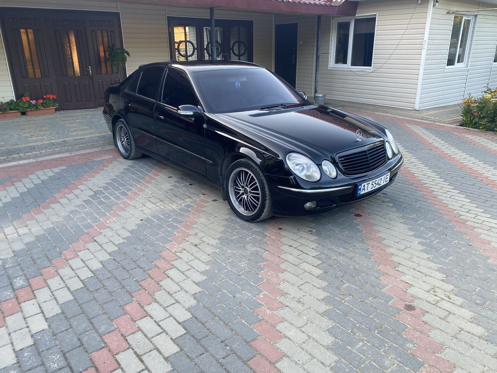 Mersedes-benz E-200