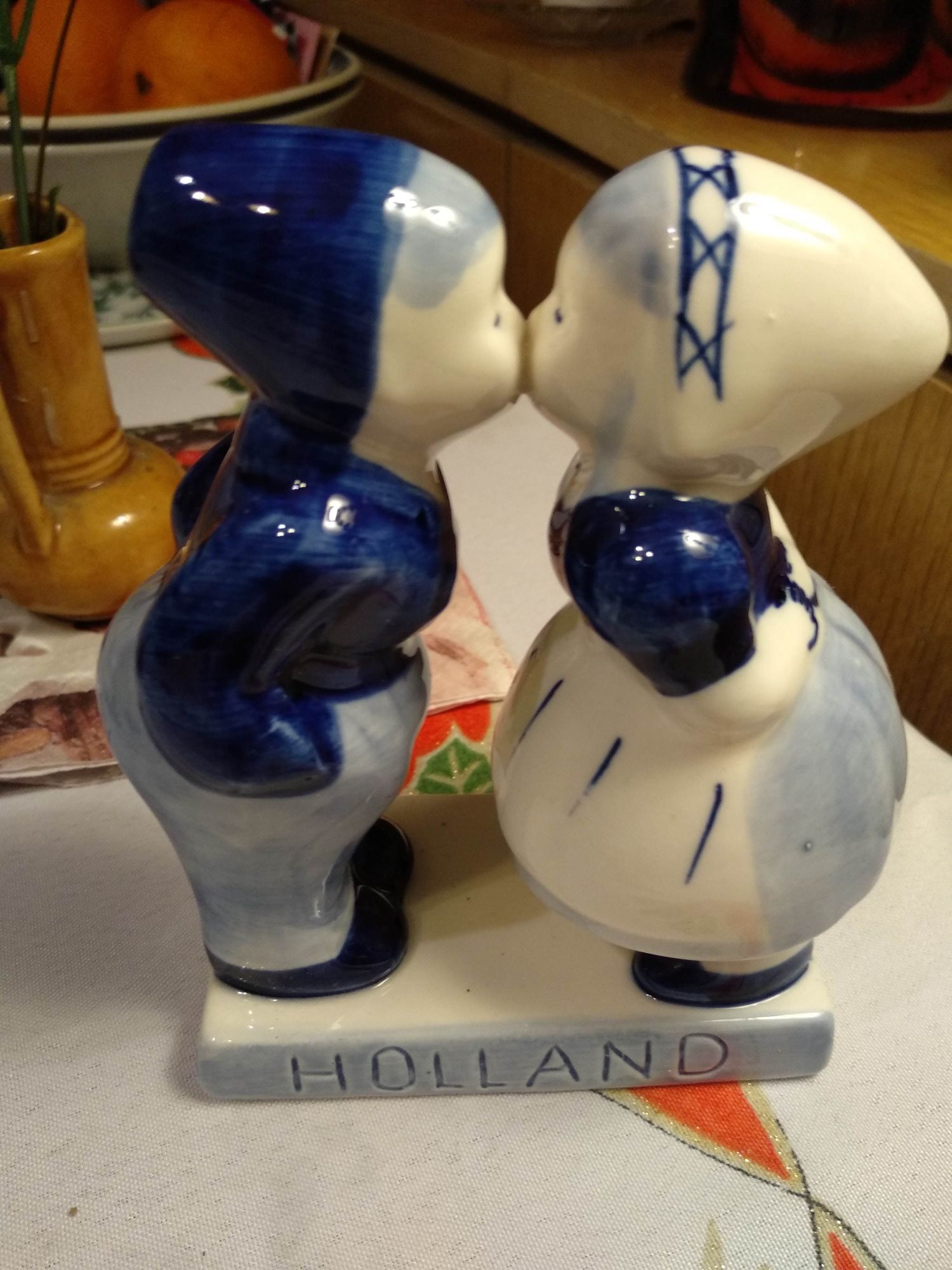 Figurka para zakochanych.