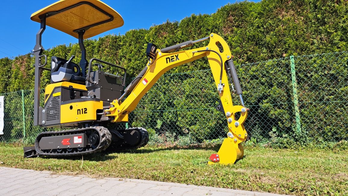 Minikoparka Nex N12 joystick,  Yanmar 3TNV70, 2m głębokość kopania