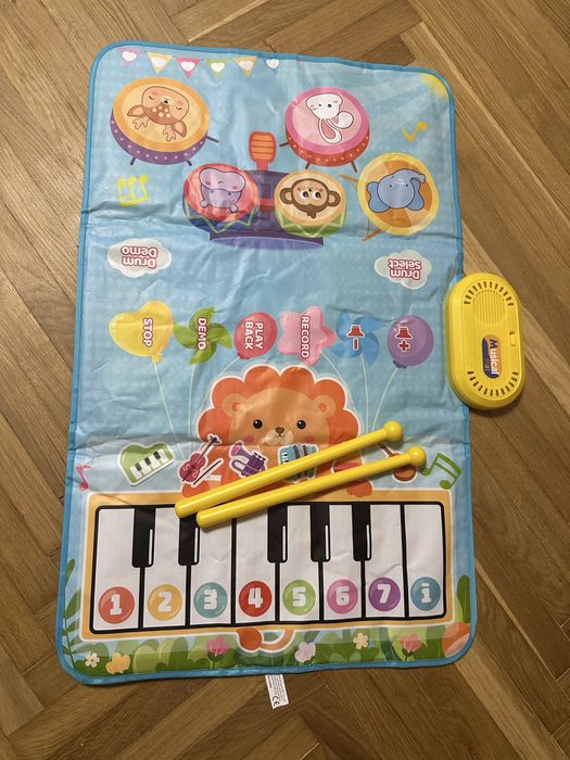 Музичний килимок для діток, піаніно та барабани