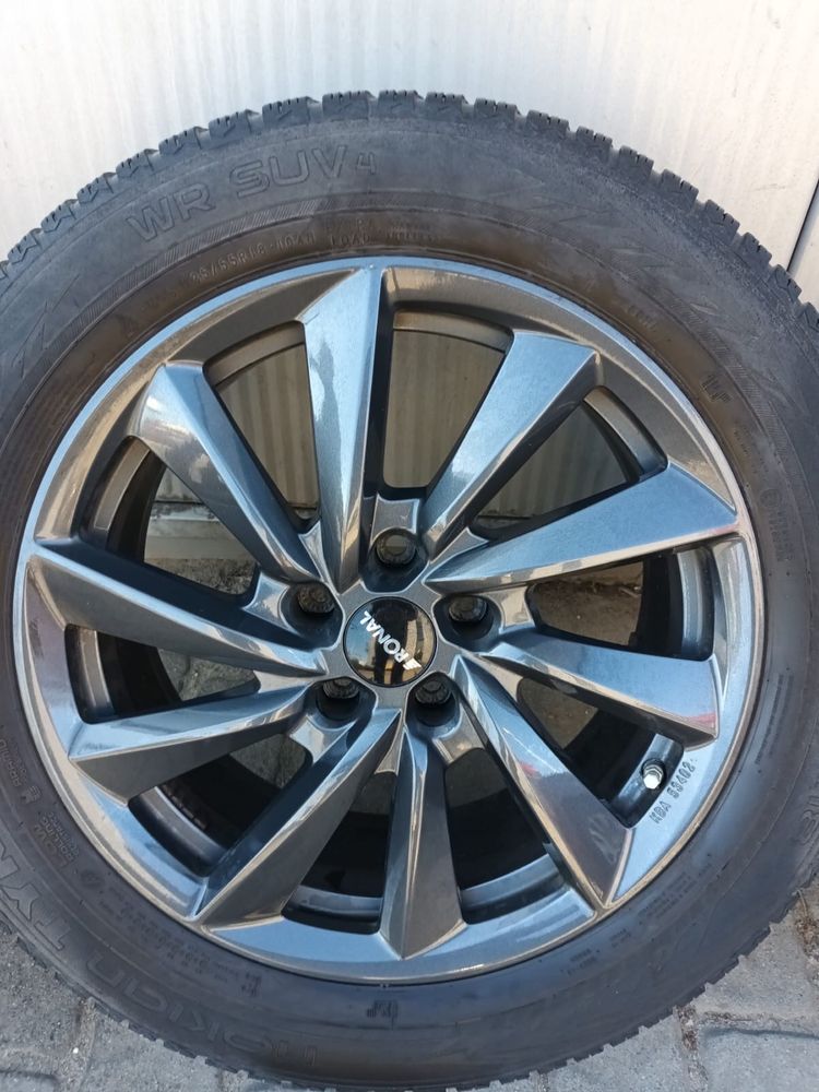 Opony + felgi Nokian WR SUV 4