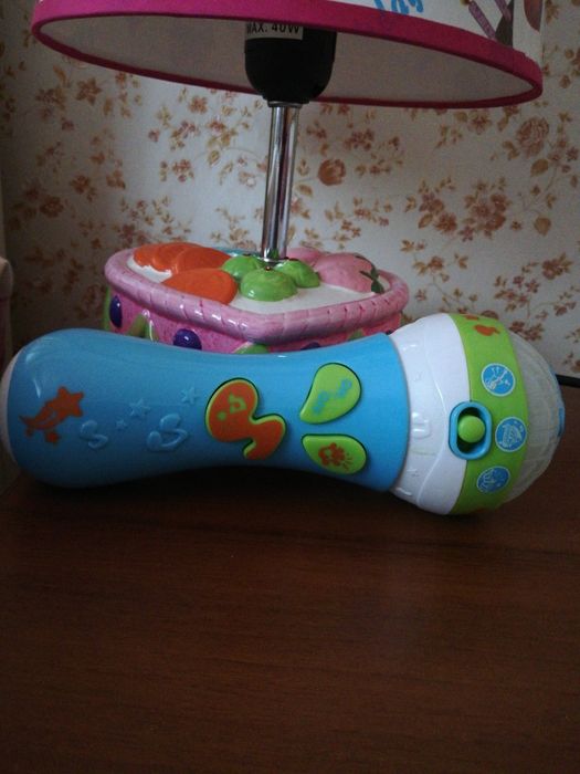 Продаю детский музыкальный микрофон Grow Play