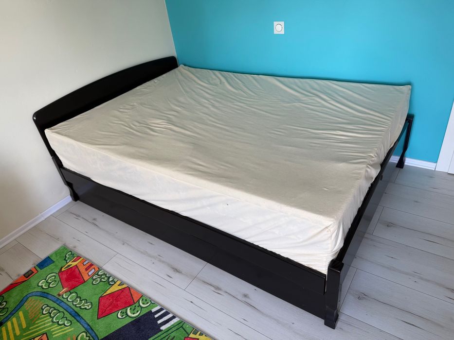 Łóżko drewniane 140x200