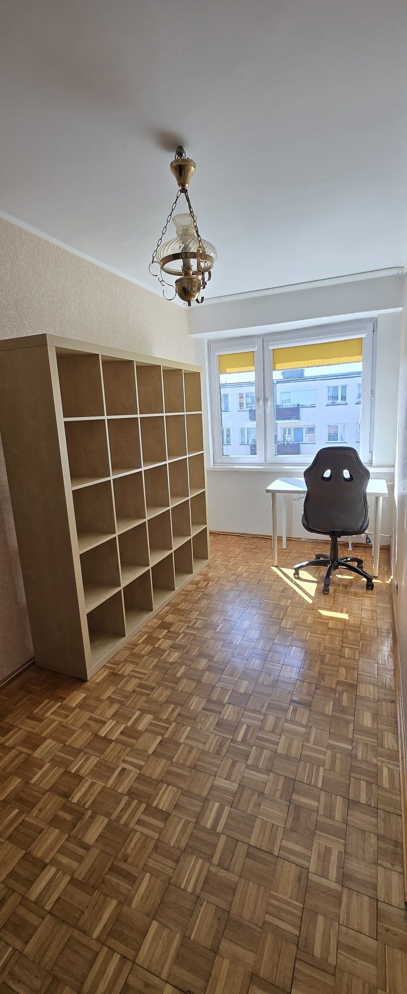 Sprzedam ładny duży regał Ikea Kallax 5 x 5 , czyli 182 cm x 182 cm