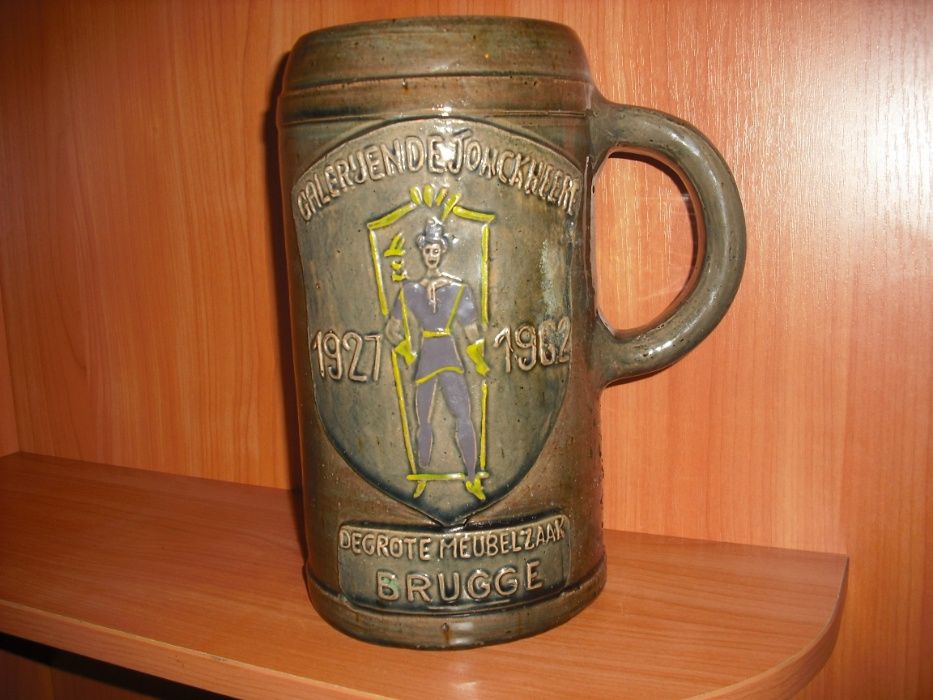 Olbrzymi kufel dekoracyjny 2,5 l- 1962 rok , nowy, ceramiczny