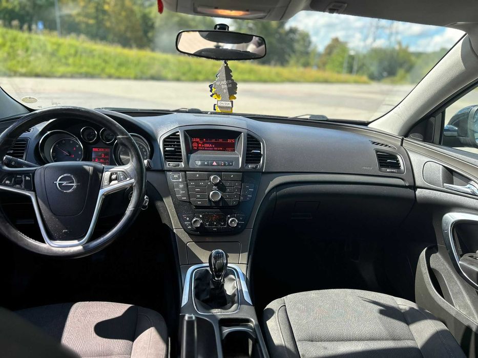 Opel Insignia  2.0cdti