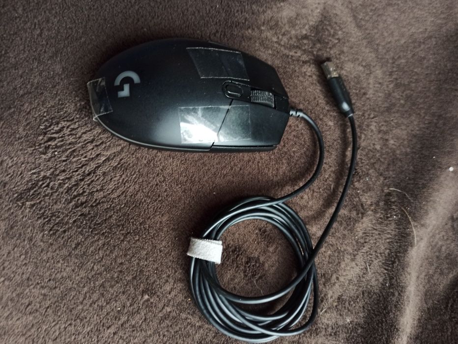 Myszka Logitech g102.