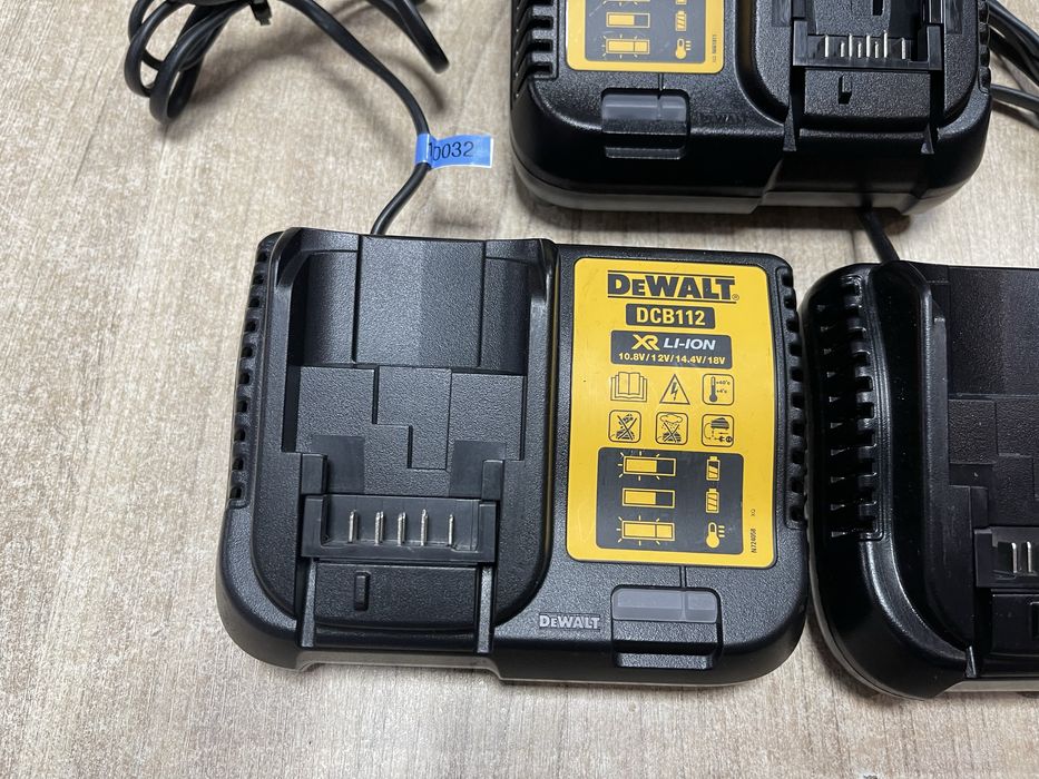Dewalt DCB112, Dewalt DCB115 / зарядні пристрої Девольт 18V