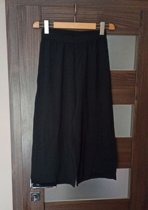 Primark czarne spodnie szerokie kulotywide leg cienkie 3/4 wiskoza