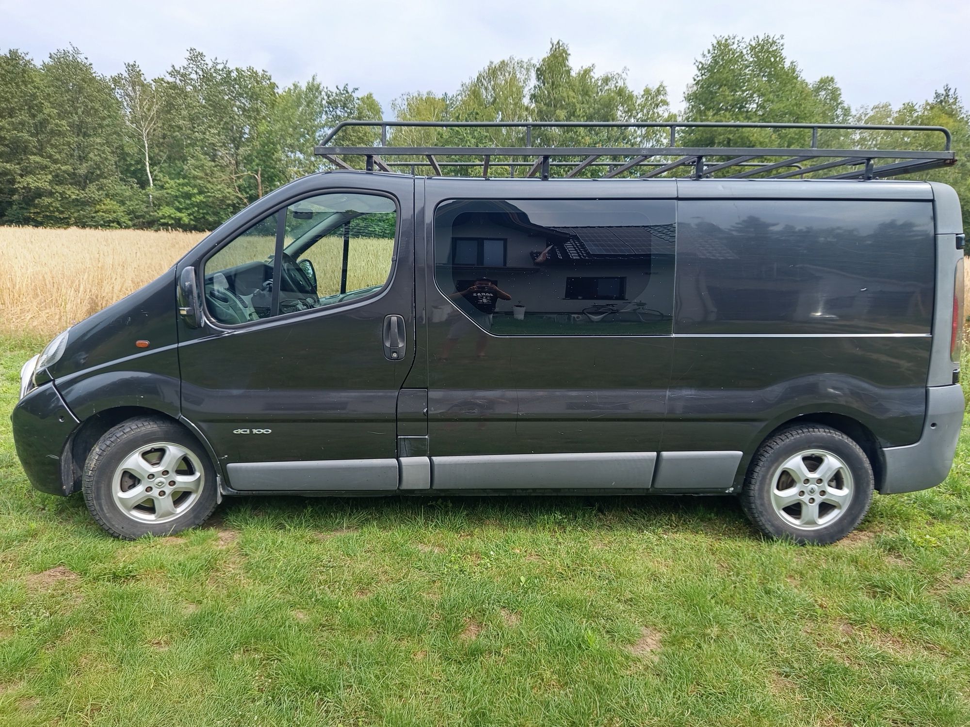 Renault Trafic 1.9 dCi 101km 6 osób