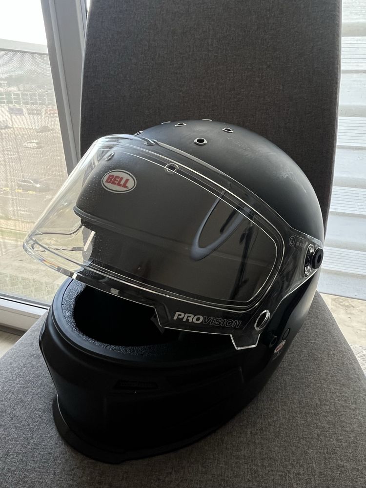 Kask motocyklowy bell