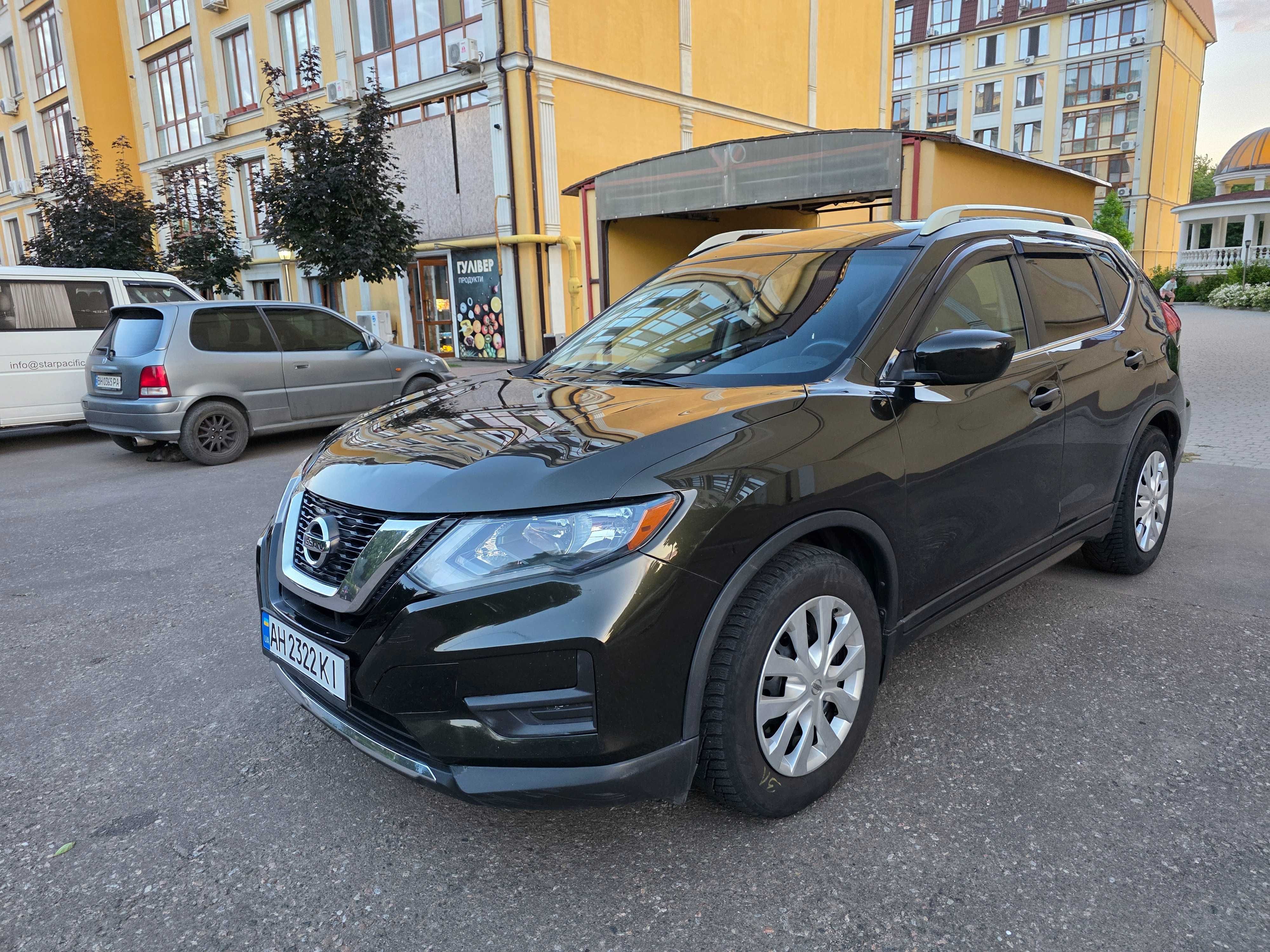 Nissan Rogue 2017, 2.5л передний привод
