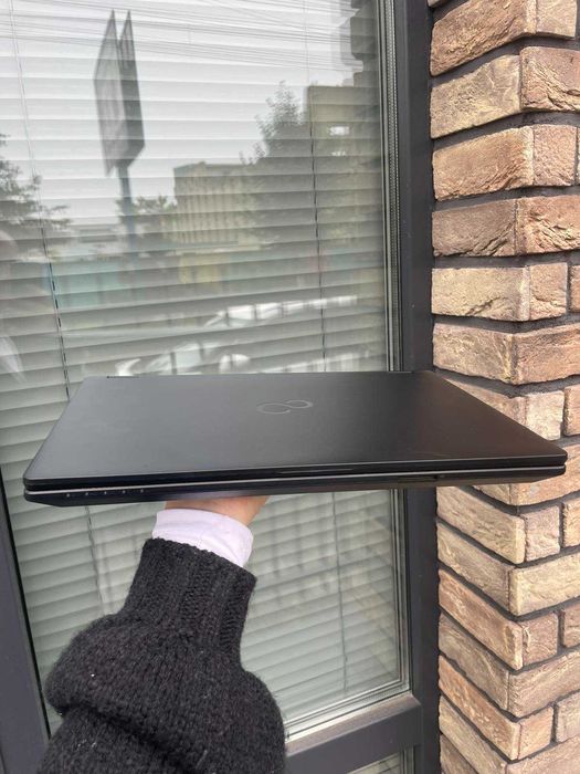 Fujitsu LIFEBOOK E449 Легкий та надійний • Full HD IPS • SSD є 1000шт