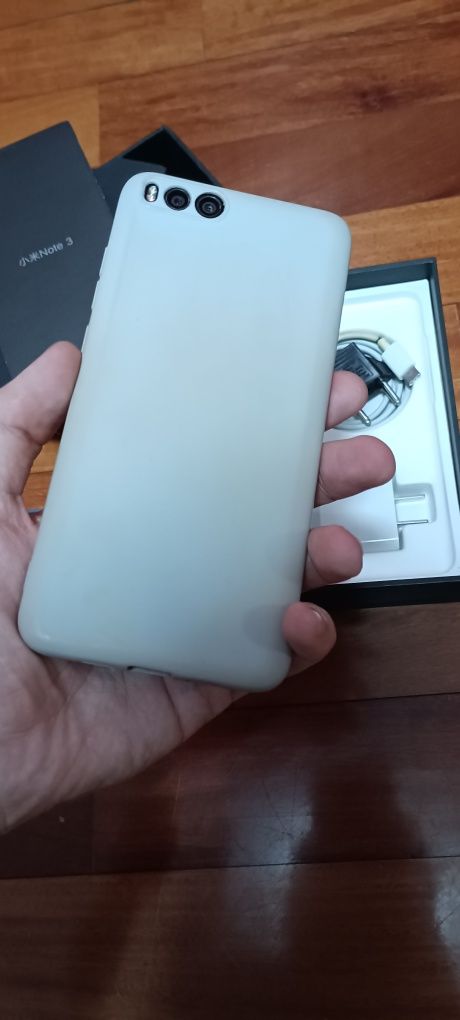 Xiaomi Mi Note 3