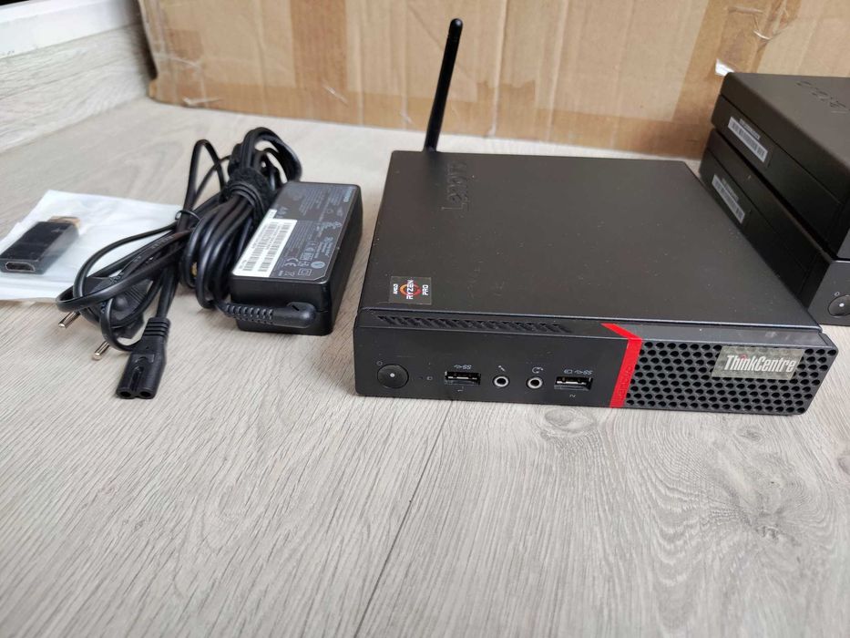 Lenovo M715q Ryzen 5 Pro 2400GE RAM 8GB SSD 256GB Windows 10 Pro