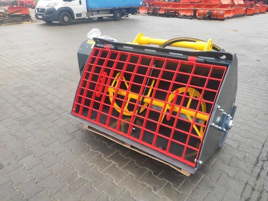 Betoniarka Mieszalnik pasz na TURa ładowacz czołowy ładowarkę