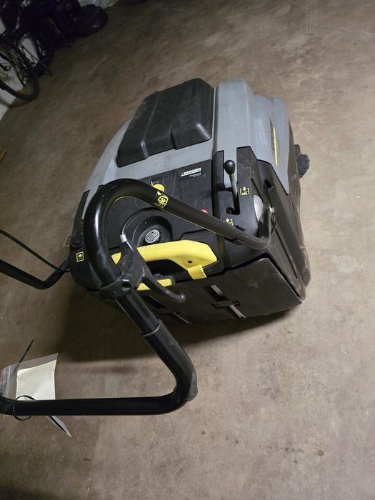 Zamiatarka Karcher 75/40 okazyjnie profesjonalna