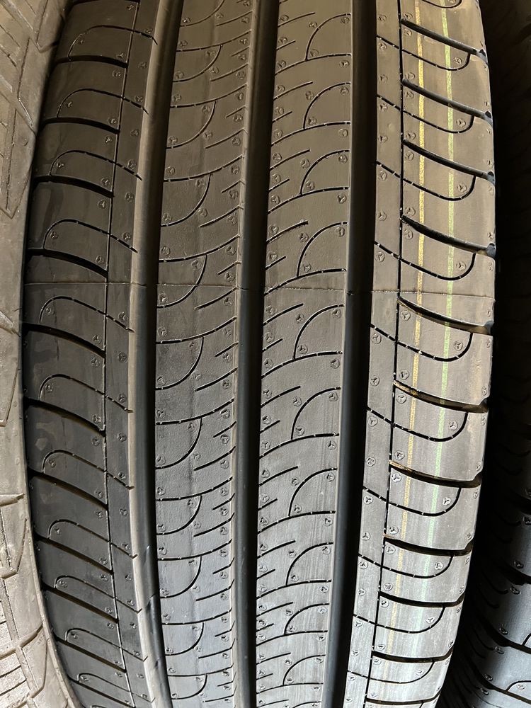 Шини літні 215х65хR16C GoodYear Efficient GRIP 4шт 2022рік
