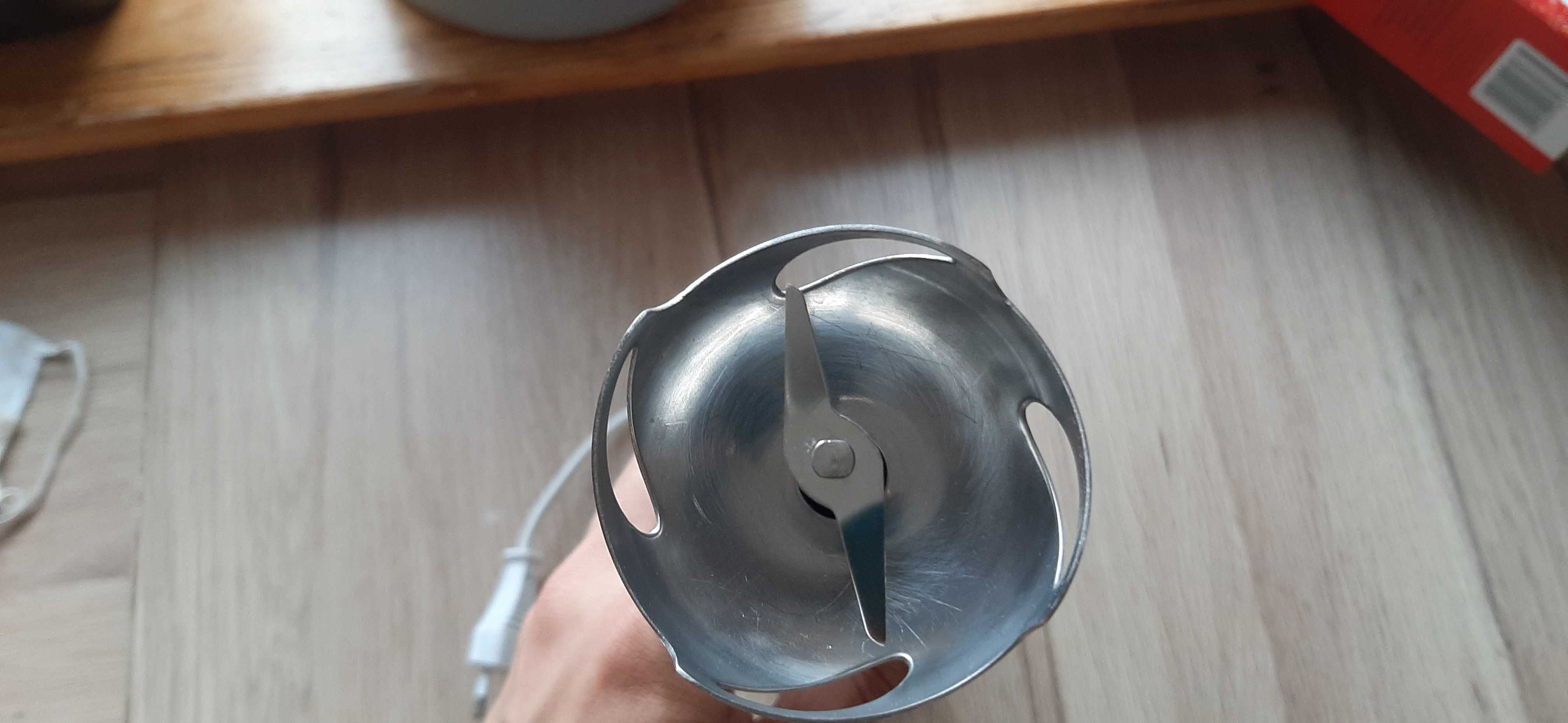 Blender ręczny Łucznik