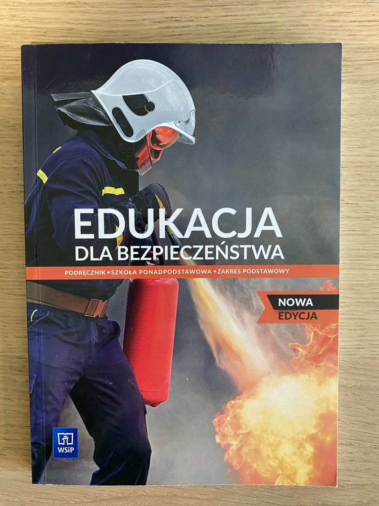 Edb podręcznik klasa 1