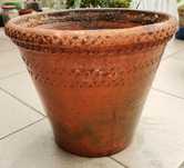 Stara donica gliniana