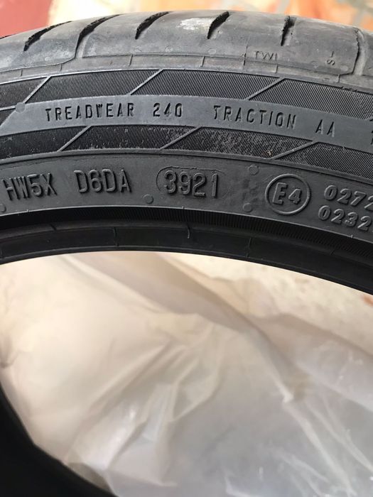 Шини дл авто резина  Continental ContiSportContact 5p, 245/40 R20