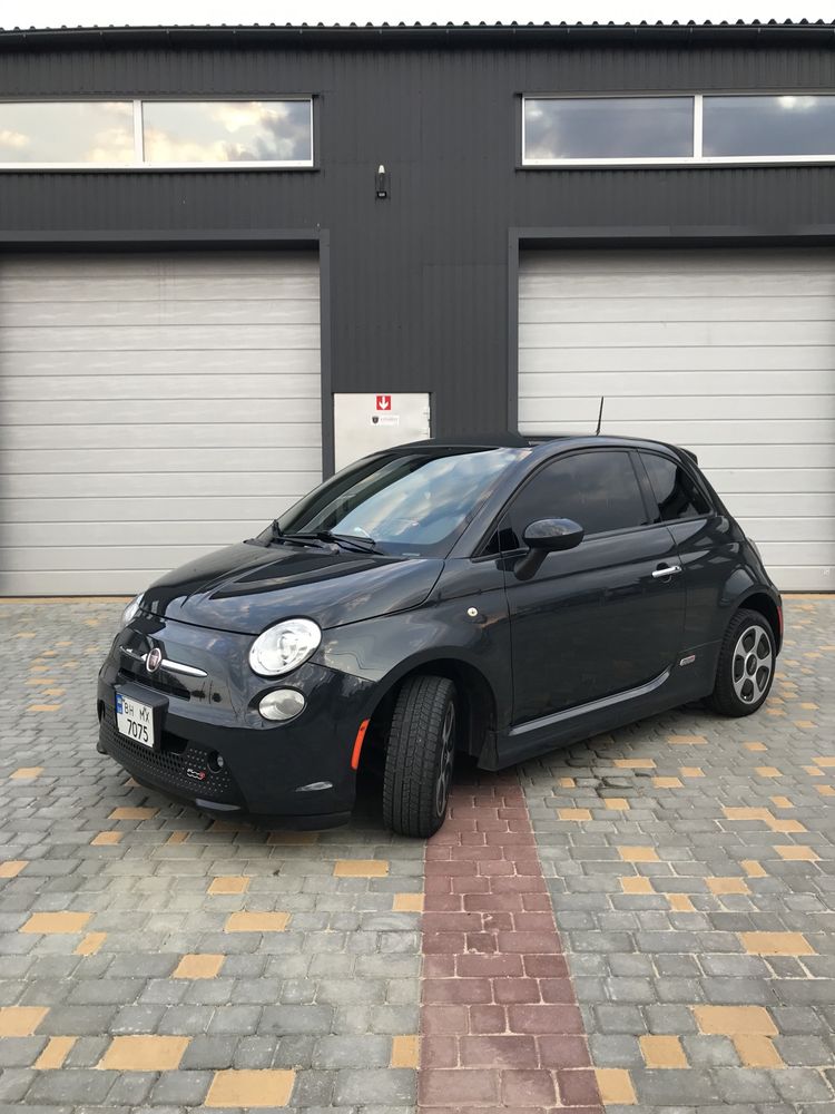 Продам Fiat 500e 2017 року випуску, без ДТП