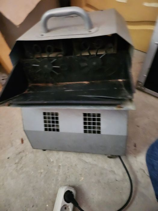 Генератор мильних бульбашок