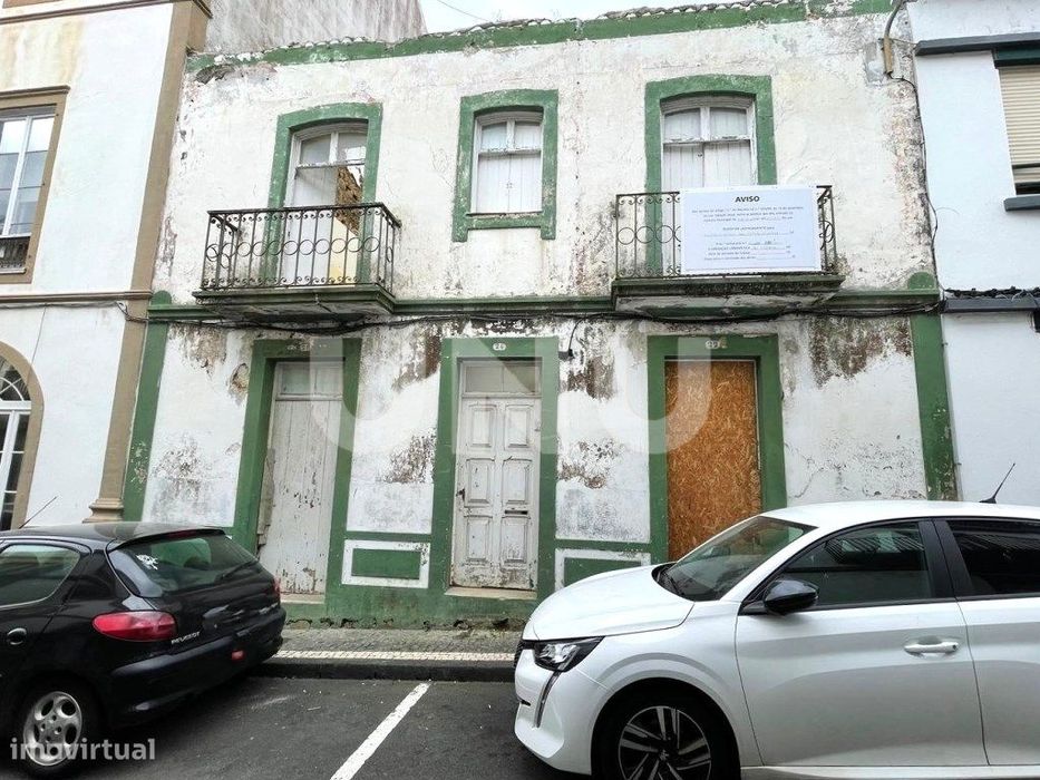Prédio no Centro de Ponta Delgada