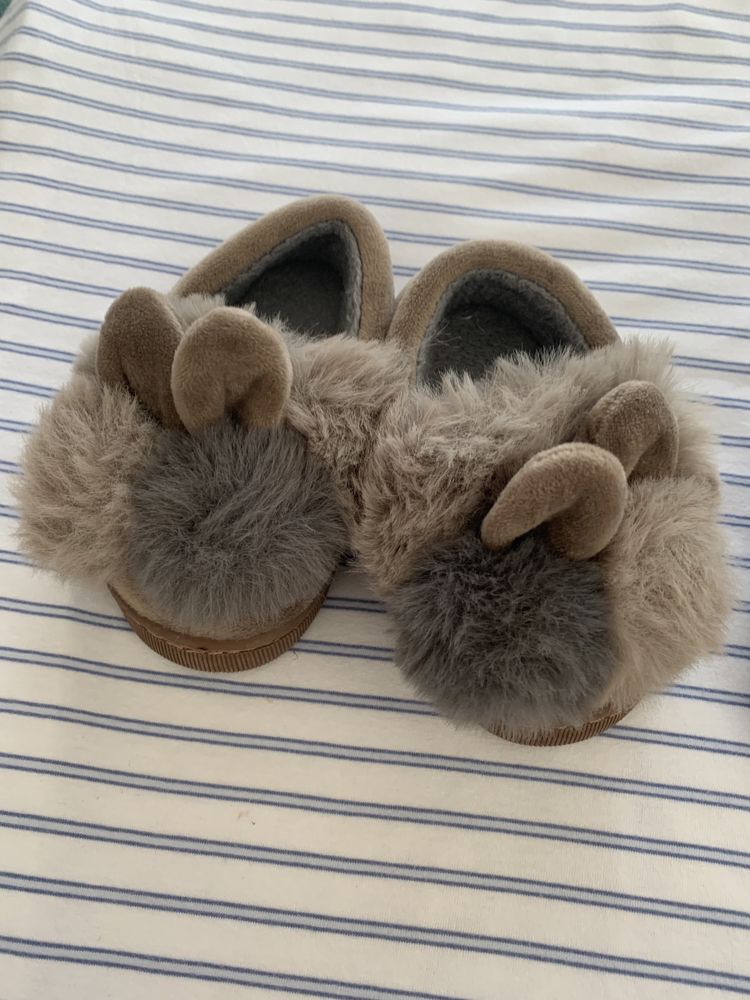 Pantufas ( semi-novas)