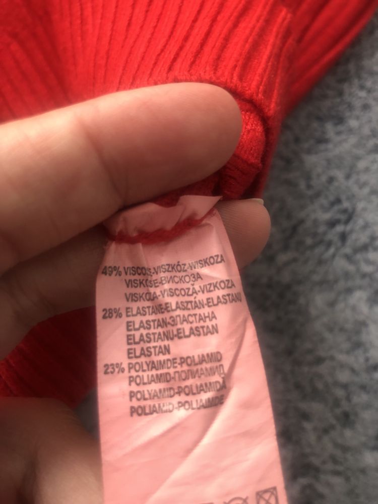 Nowy Wiskozowy sweter damski czerwony uni