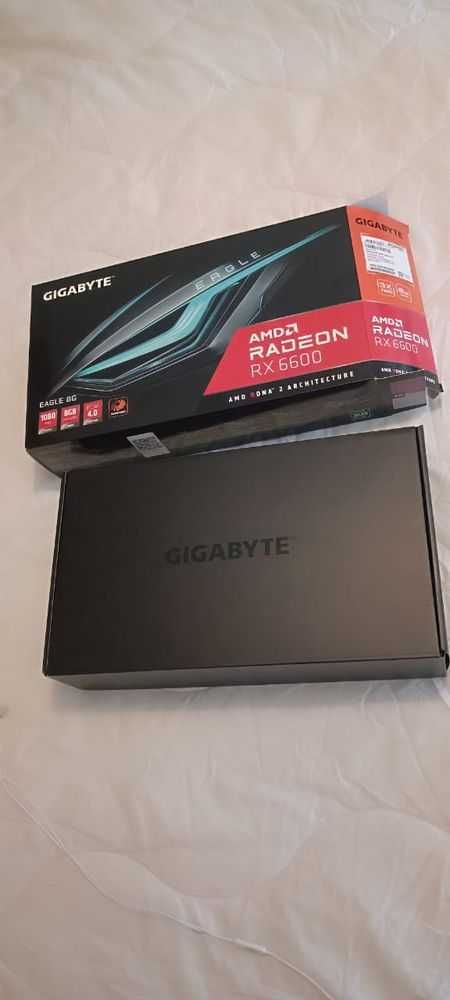 AMD Radeon RX6600 8GB - Gigabyte