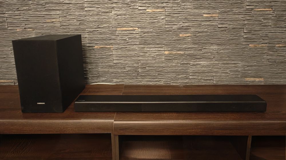 Samsung Soundbar HW-R550 z subwooferem komplet