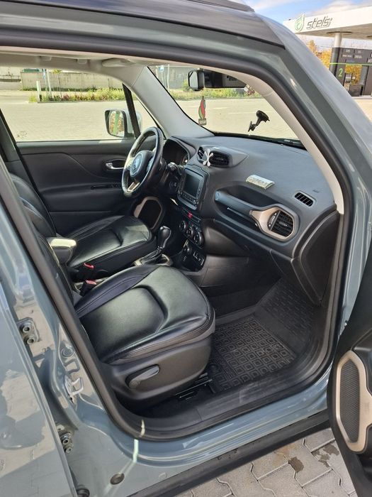 Продам Jeep Renegade LIMITED 2016р. Повний привід.