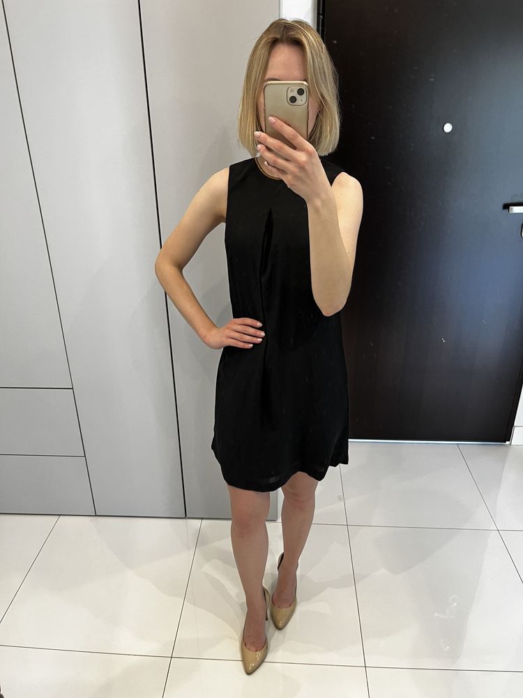 Czarna sukienka H&M