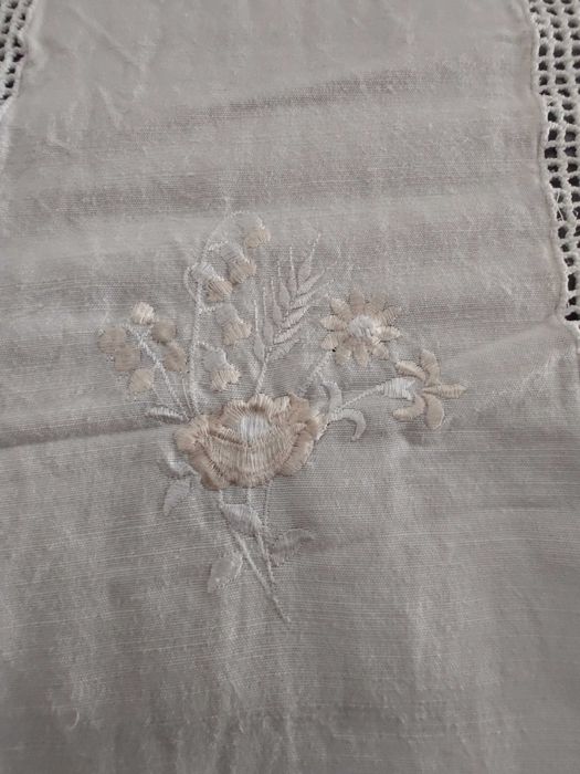 Coberta croché e linho