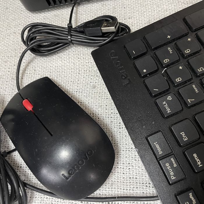 тонкий клиент HP Flexible t520 в комплекте +монитор